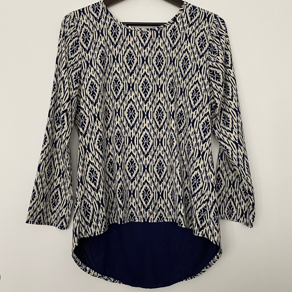 Pookie and Sebastian Cream and Blue Abstract Pattern Blouse